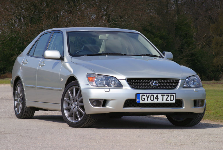 Lexus IS First generation · XE10